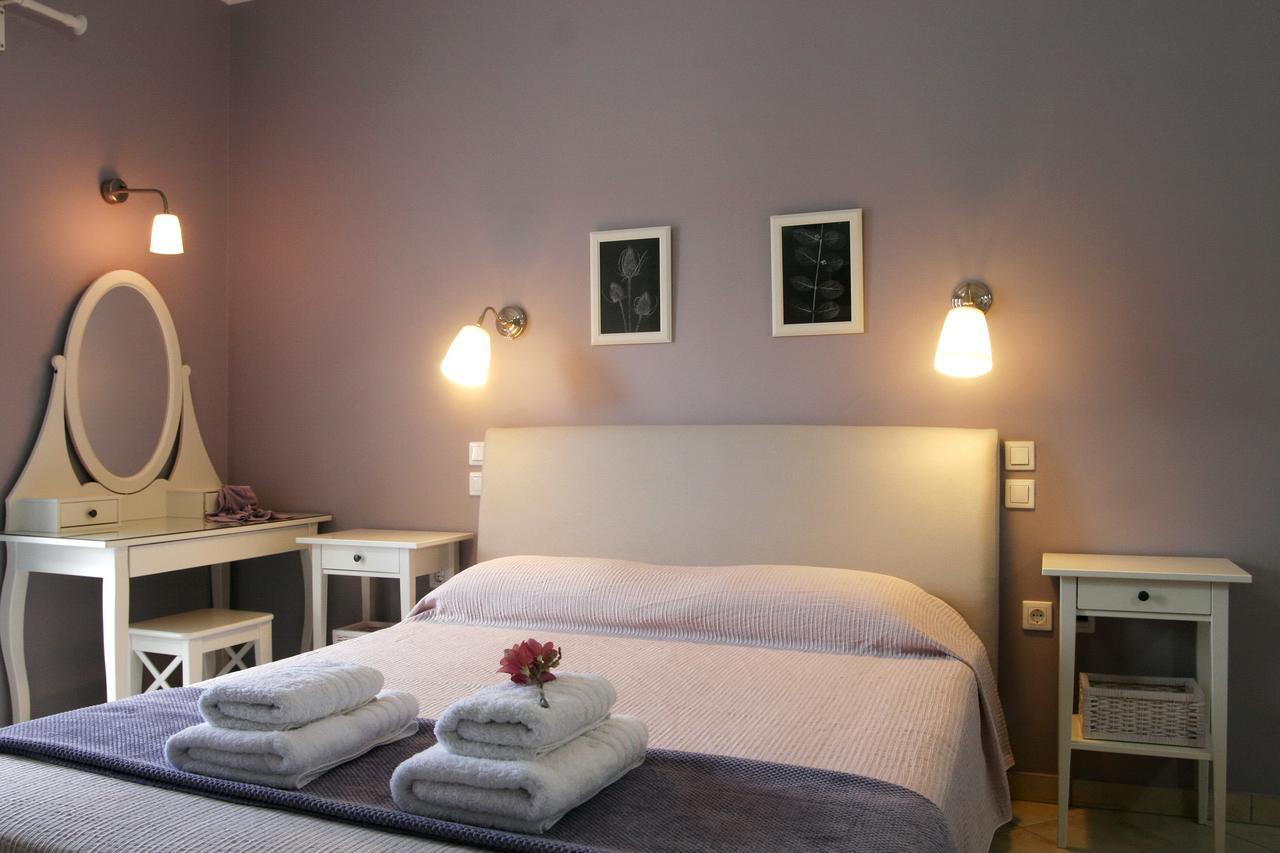 Boutique Hotel Iasmos Trizonia Exterior photo